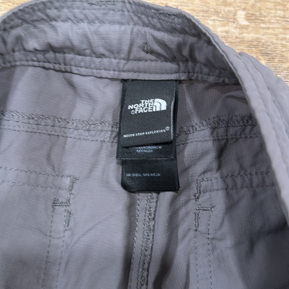 THE NORTH FACE Women’s Pants in Excellent Condition Size Zero - Picture 4 of 7